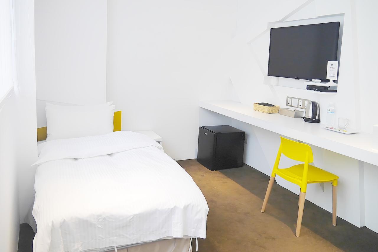 Time Flyer Hotel Tajcshung Kültér fotó
